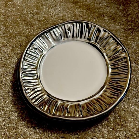 MICHAEL WAINWRIGHT Bread And Butter Plate Platinum/Silver Tone - Picture 1 of 2
